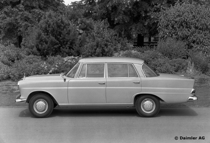 MB Baureihe W 110