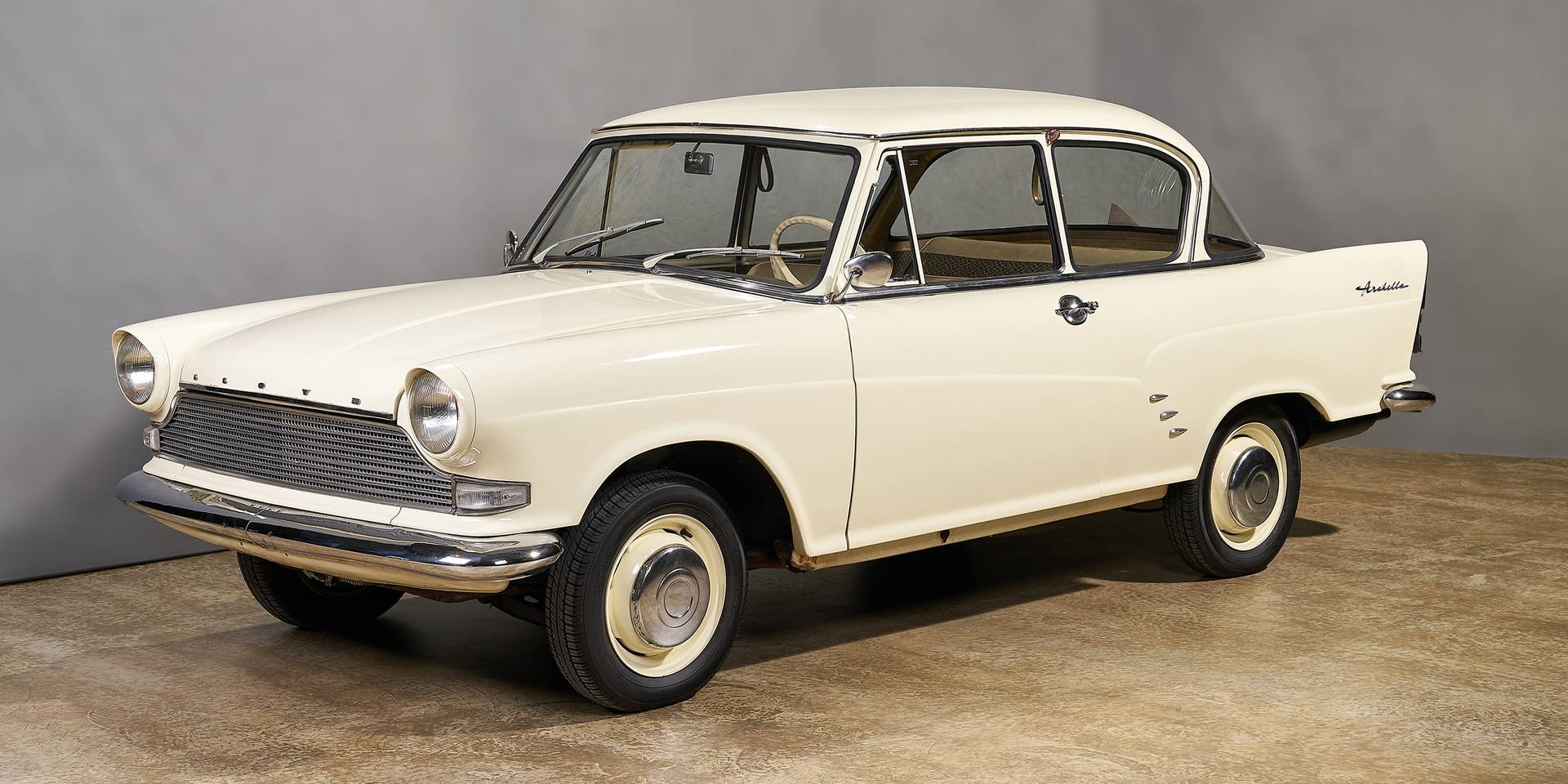 2017-Zylinderhaus-Lloyd-Arabella-2500px